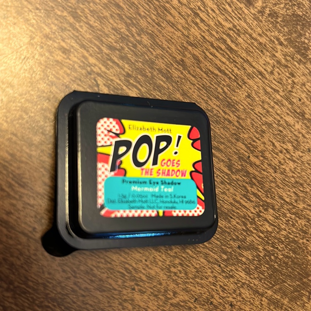 Elizabeth Mott Pop! Goes the Shadow